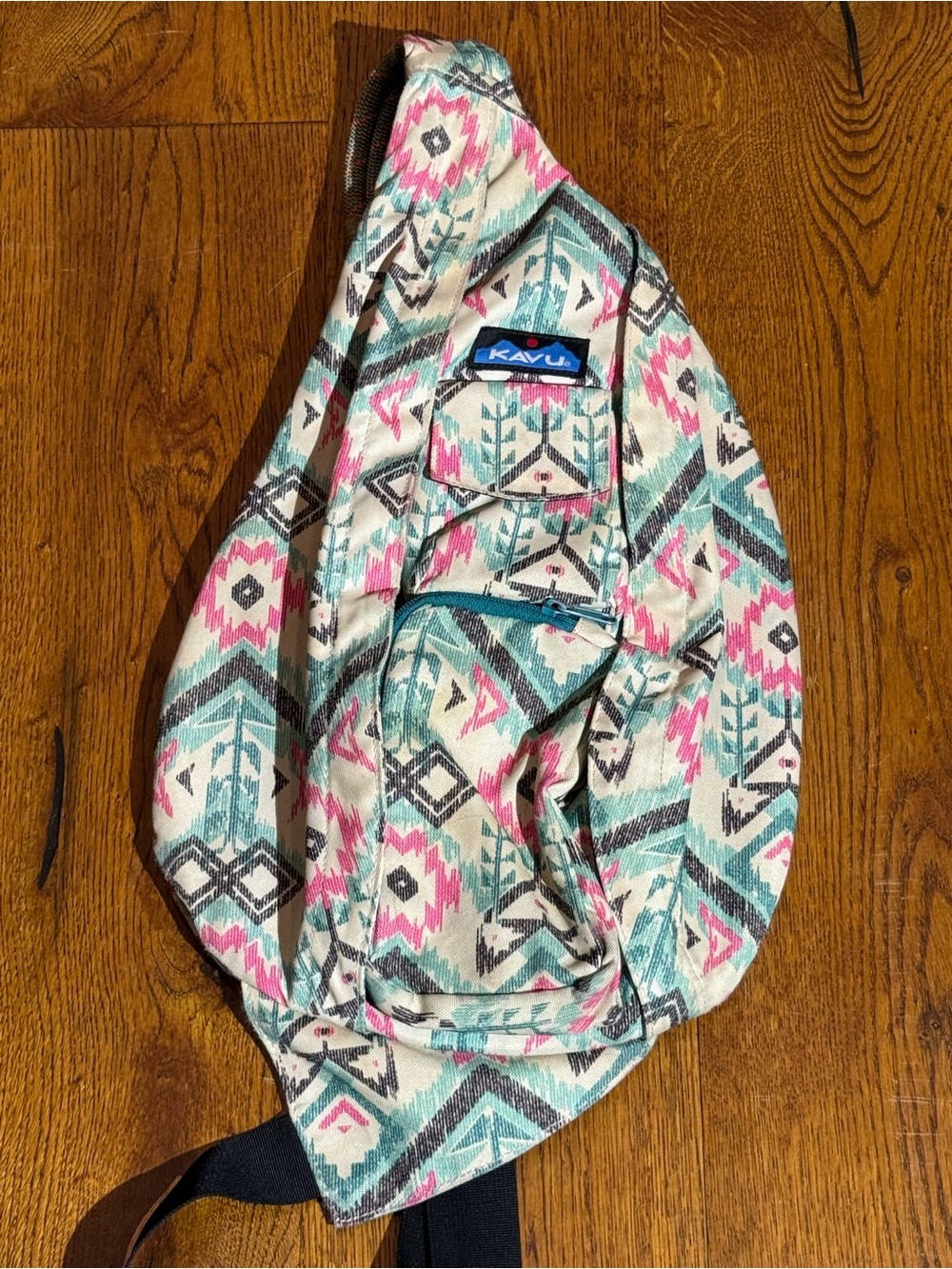 KAVU Rope Sling Bag Southwest Aztec Print Crossbody Backpack